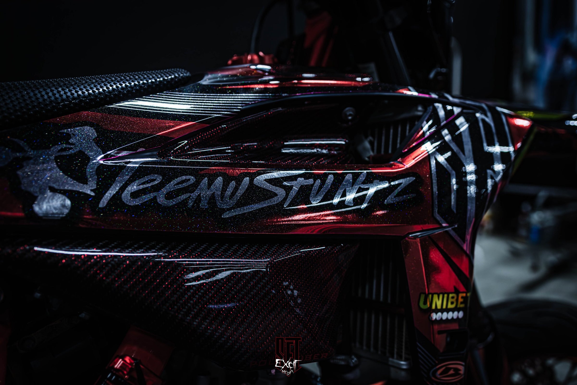 Full Custom Graphics Kit with Deposit Payment – STUNT FREAKS TEAM